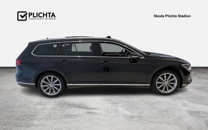 Volkswagen Passat cena 104900 przebieg: 101549, rok produkcji 2019 z Krzeszowice małe 466